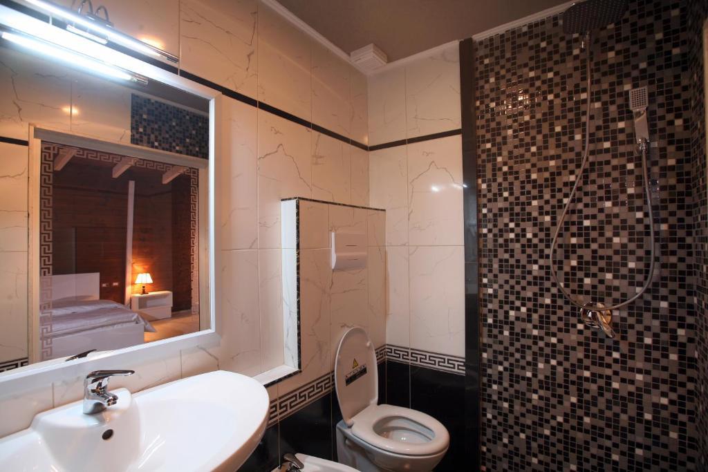 Hotel Kastria Tirana Extérieur photo